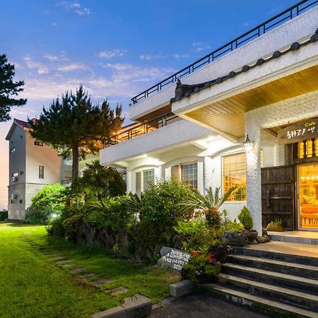 Harry And Sodam Pension Čedžu Exteriér fotografie