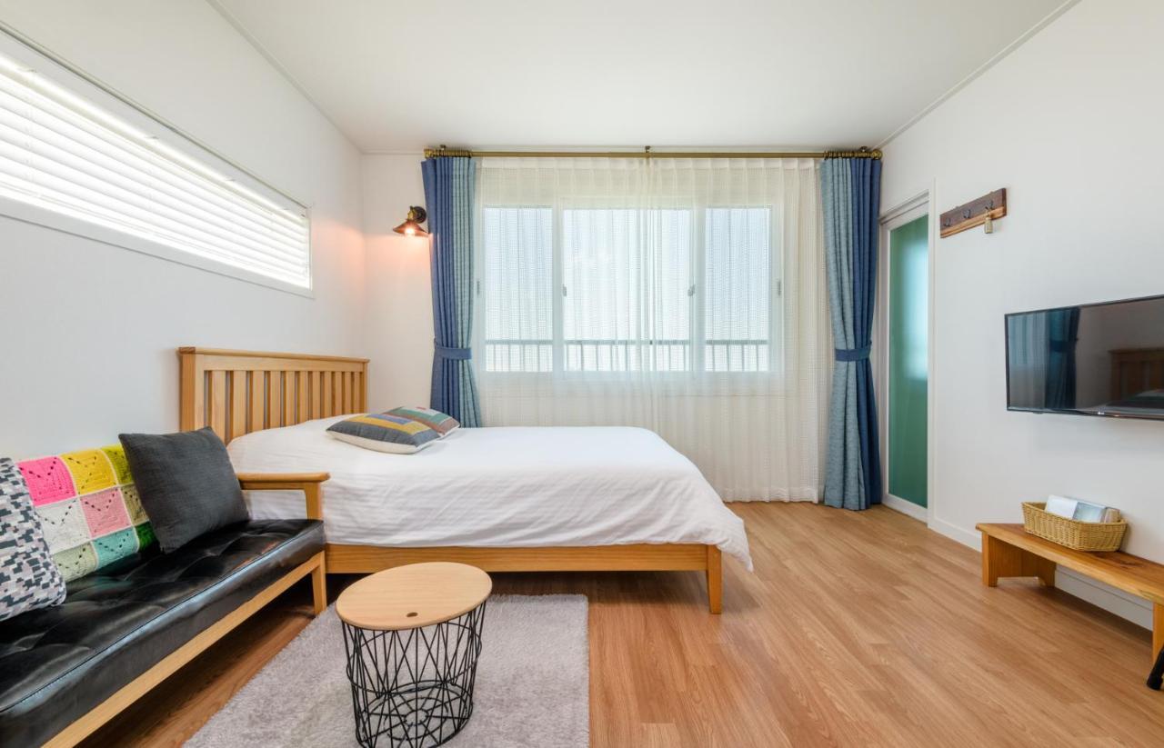 Harry And Sodam Pension Čedžu Exteriér fotografie